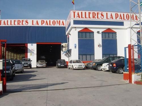 Fachada de las instalaciones Talleres La Paloma 